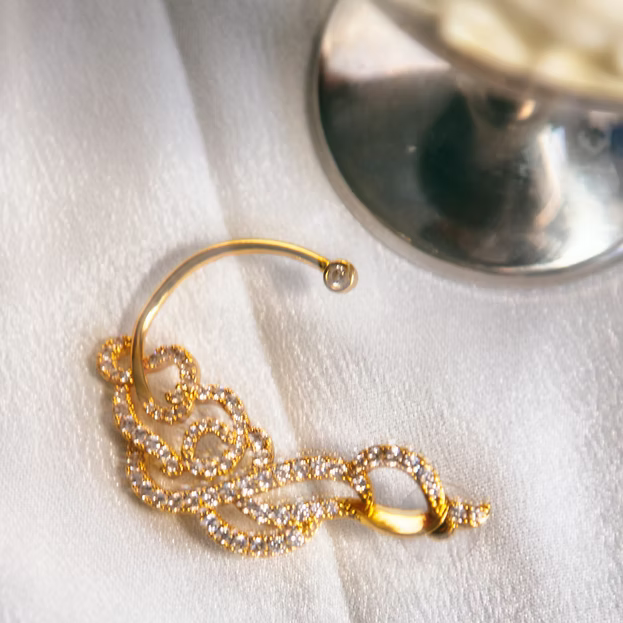 EarCuff Enclacement